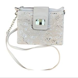 Crossbody Bag in Beige & Gold